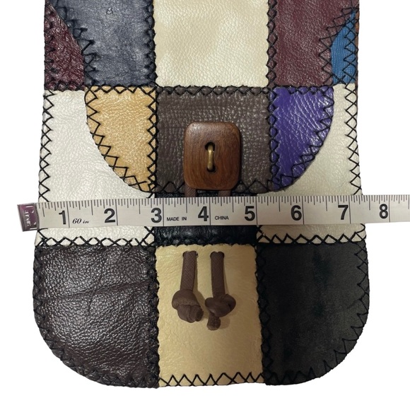 Handcrafted Leather Crossbody Bag - Picture 16 of 16